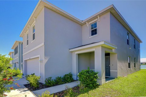 House in Odessa, Florida 4 bedrooms, 209.96 sq.m. № 2121987 - photo 4