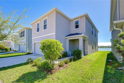 House in Odessa, Florida 4 bedrooms, 209.96 sq.m. № 2121987 - photo 3