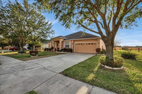 Villa ou maison à vendre à Lake Wales, Floride: 3 chambres, 193.79 m2 № 2308976 - photo 3