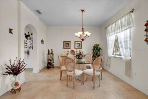 Villa ou maison à vendre à Lake Wales, Floride: 3 chambres, 193.79 m2 № 2308976 - photo 6
