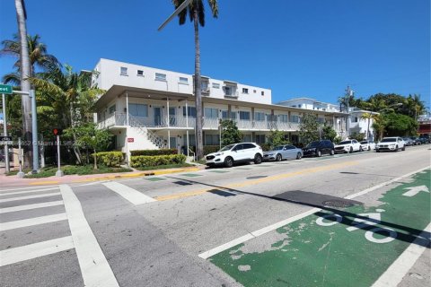 Copropriété à louer à Miami Beach, Floride: 1 chambre, 36.32 m2 № 1897019 - photo 16