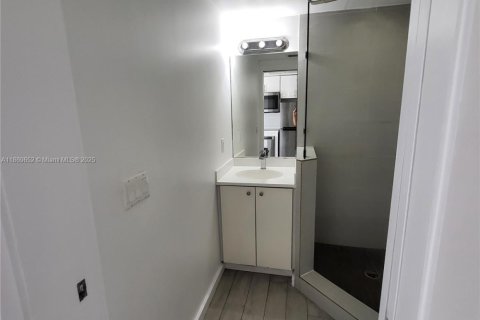 Copropriété à louer à Miami Beach, Floride: 1 chambre, 36.32 m2 № 1897019 - photo 6