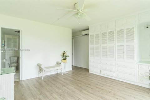 Copropriété à louer à Pompano Beach, Floride: 2 chambres, 120.77 m2 № 2169553 - photo 12
