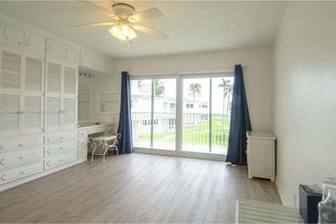 Copropriété à louer à Pompano Beach, Floride: 2 chambres, 120.77 m2 № 2169553 - photo 9