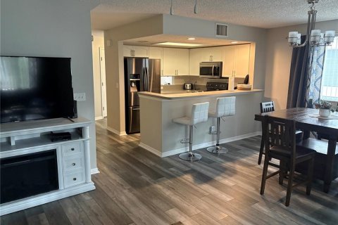 Touwnhouse à louer à Largo, Floride: 3 chambres, 135.73 m2 № 2103800 - photo 7