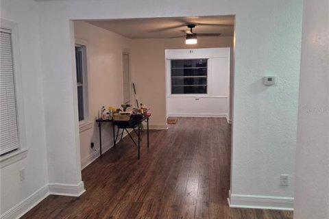 Villa ou maison à louer à Saint Petersburg, Floride: 3 chambres, 81.01 m2 № 1884063 - photo 5