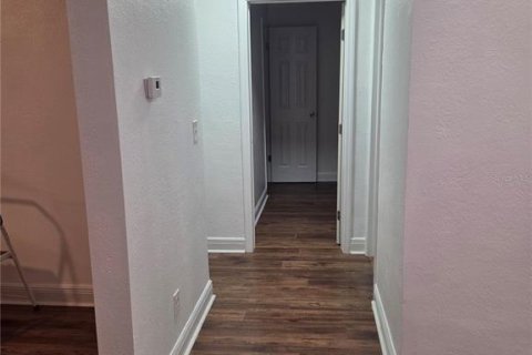 Villa ou maison à louer à Saint Petersburg, Floride: 3 chambres, 81.01 m2 № 1884063 - photo 6