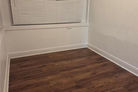 Villa ou maison à louer à Saint Petersburg, Floride: 3 chambres, 81.01 m2 № 1884063 - photo 12