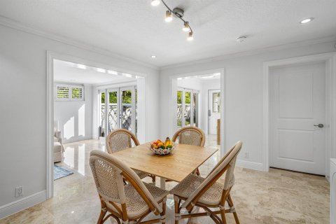 Casa en alquiler en Delray Beach, Florida, 3 dormitorios, 252.79 m2 № 2087687 - foto 8