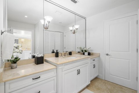 Casa en alquiler en Delray Beach, Florida, 3 dormitorios, 252.79 m2 № 2087687 - foto 23