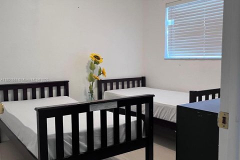Condominio en venta en Miami, Florida, 2 dormitorios, 80.45 m2 № 1867010 - foto 5