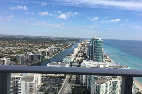 Condominio en venta en Hollywood, Florida, 1 dormitorio, 80.73 m2 № 1957615 - foto 4