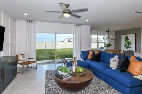 Townhouse in ISLES AT BAYVIEW in Parrish, Florida 5 bedrooms, 243 sq.m. № 177436 - photo 1