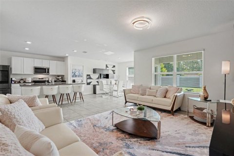 Villa ou maison à vendre à San Antonio, Floride: 3 chambres, 155.33 m2 № 2413642 - photo 9