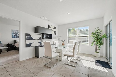 Villa ou maison à vendre à San Antonio, Floride: 3 chambres, 155.33 m2 № 2413642 - photo 16