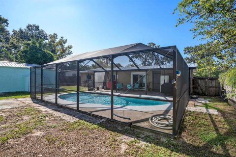 House in Brandon, Florida 3 bedrooms, 109.25 sq.m. № 1916821 - photo 28