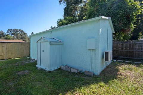 House in Brandon, Florida 3 bedrooms, 109.25 sq.m. № 1916821 - photo 30