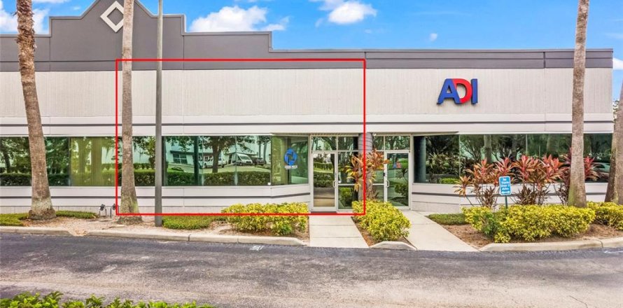 Propiedad comercial en Orlando, Florida 153.29 m2 № 2236119