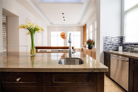 House in Parkland, Florida 5 bedrooms, 291.99 sq.m. № 2014833 - photo 21