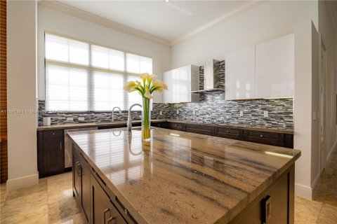 House in Parkland, Florida 5 bedrooms, 291.99 sq.m. № 2014833 - photo 22