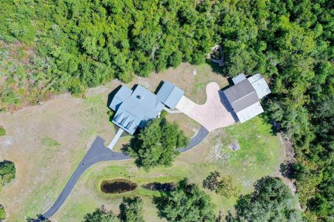 House in Myakka City, Florida 3 bedrooms, 275.27 sq.m. № 2158031 - photo 4