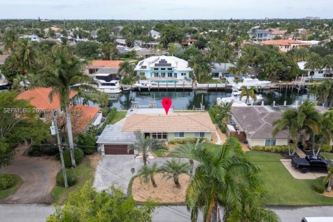 House in Pompano Beach, Florida 3 bedrooms, 151.24 sq.m. № 2034217 - photo 16