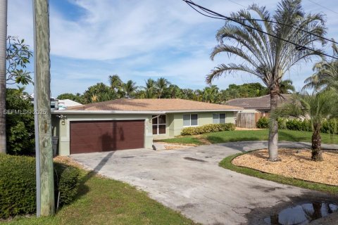 House in Pompano Beach, Florida 3 bedrooms, 151.24 sq.m. № 2034217 - photo 25