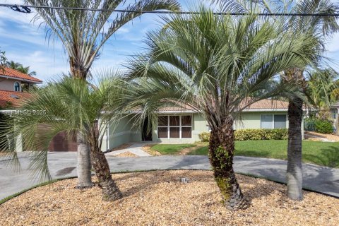 House in Pompano Beach, Florida 3 bedrooms, 151.24 sq.m. № 2034217 - photo 29