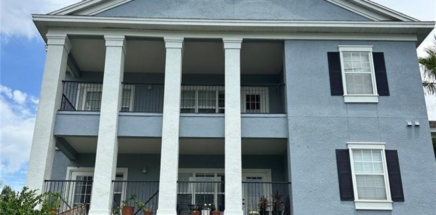 Condominio en Orlando, Florida, 2 dormitorios № 2208266