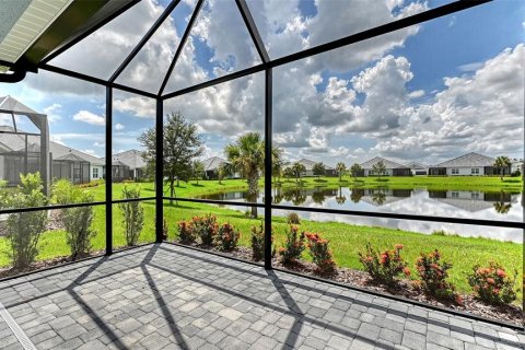 House in Venice, Florida 3 bedrooms, 171.68 sq.m. № 1886123 - photo 12