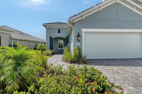 House in Venice, Florida 3 bedrooms, 171.68 sq.m. № 1886123 - photo 1