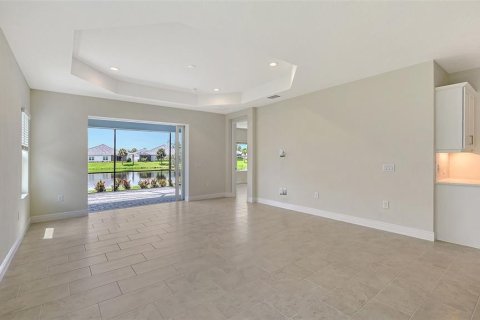 House in Venice, Florida 3 bedrooms, 171.68 sq.m. № 1886123 - photo 8