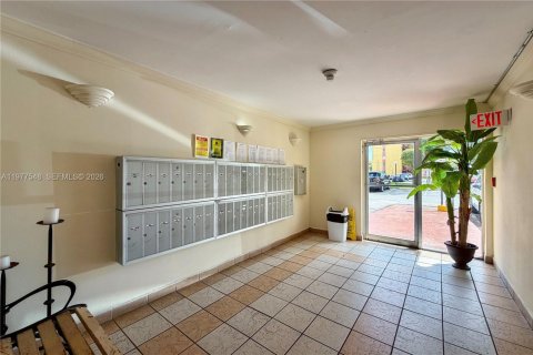 Condominio en alquiler en Miami, Florida, 2 dormitorios, 73.67 m2 № 2043952 - foto 18