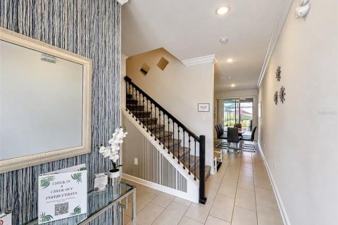 Touwnhouse à vendre à Kissimmee, Floride: 4 chambres, 176.7 m2 № 2438234 - photo 10