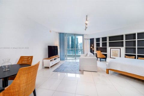 Condominio en alquiler en Miami, Florida, 55.56 m2 № 1877498 - foto 6
