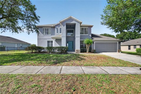 House in Sorrento, Florida 4 bedrooms, 252.6 sq.m. № 2222388