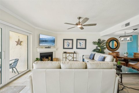 Copropriété à vendre à Saint Petersburg, Floride: 2 chambres, 117.52 m2 № 2093877 - photo 7