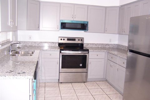 Appartement à louer à Winter Park, Floride: 3 chambres, 90.12 m2 № 2116401 - photo 4