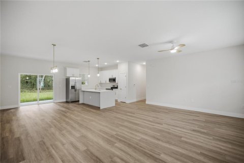 Casa en venta en Citrus Springs, Florida, 4 dormitorios, 168 m2 № 2427366 - foto 7