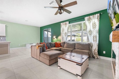 Casa en venta en Riverview, Florida, 5 dormitorios, 244.89 m2 № 2422744 - foto 13