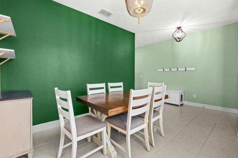 Casa en venta en Riverview, Florida, 5 dormitorios, 244.89 m2 № 2422744 - foto 3