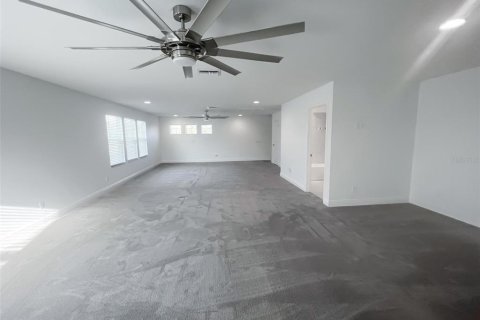Villa ou maison à louer à Odessa, Floride: 3 chambres, 277.59 m2 № 2395628 - photo 9