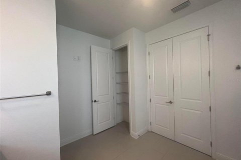 Villa ou maison à louer à Odessa, Floride: 3 chambres, 277.59 m2 № 2395628 - photo 30