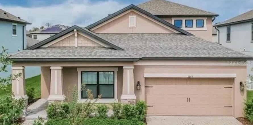 Villa ou maison à Odessa, Floride 3 chambres, 277.59 m2 № 2395628
