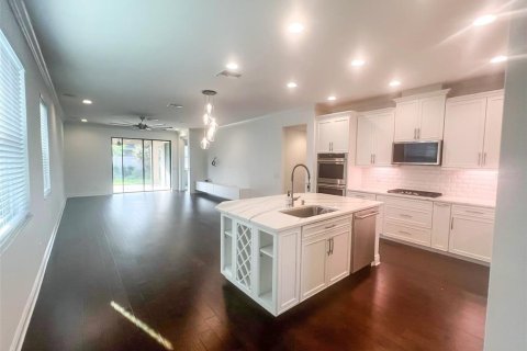 Villa ou maison à louer à Odessa, Floride: 3 chambres, 277.59 m2 № 2395628 - photo 7