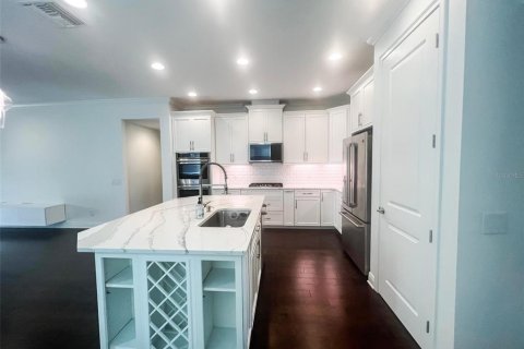 Villa ou maison à louer à Odessa, Floride: 3 chambres, 277.59 m2 № 2395628 - photo 5