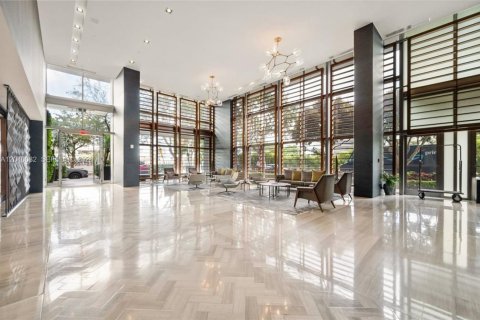 Condo in Miami, Florida, 1 bedroom  № 2086397 - photo 23