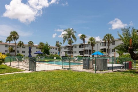 Condo in Bradenton, Florida, 1 bedroom  № 1847951 - photo 28