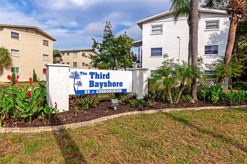 Condo in Bradenton, Florida, 1 bedroom  № 1847951 - photo 3