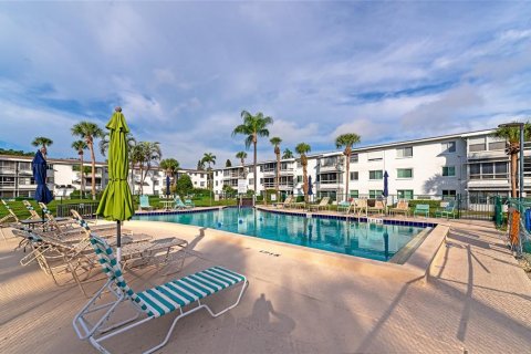 Condo in Bradenton, Florida, 1 bedroom  № 1847951 - photo 26